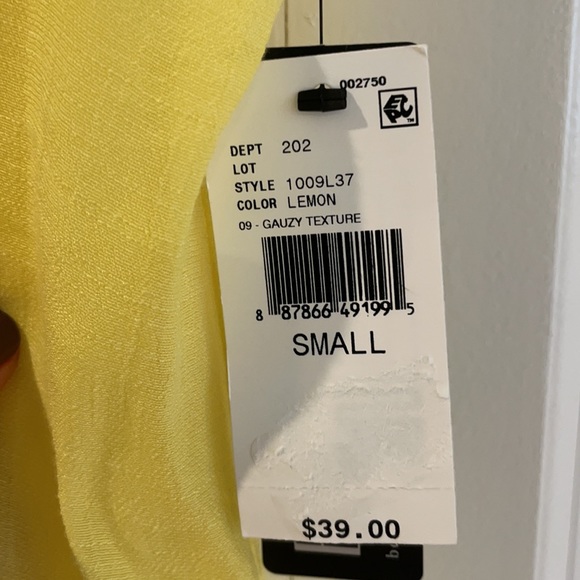 NWT yellow tank top - Picture 4 of 5